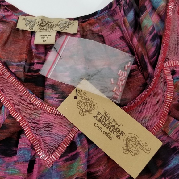 Nine West Vintage America Maroon BatWing Top Small - Picture 3 of 6